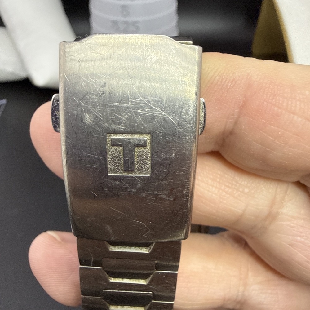 Tissot T-Touch Titanium Mens Watch New Battery Running Great $3 Shipping - Picture 8 of 12